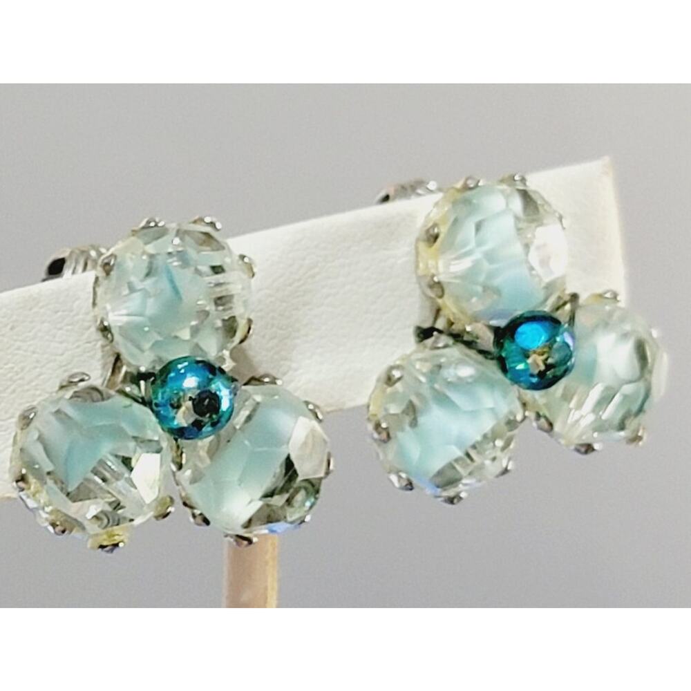 Vintage Blue Art Glass Clip On Earrings Silver Tone Flower Mid Century 1" bcl-43